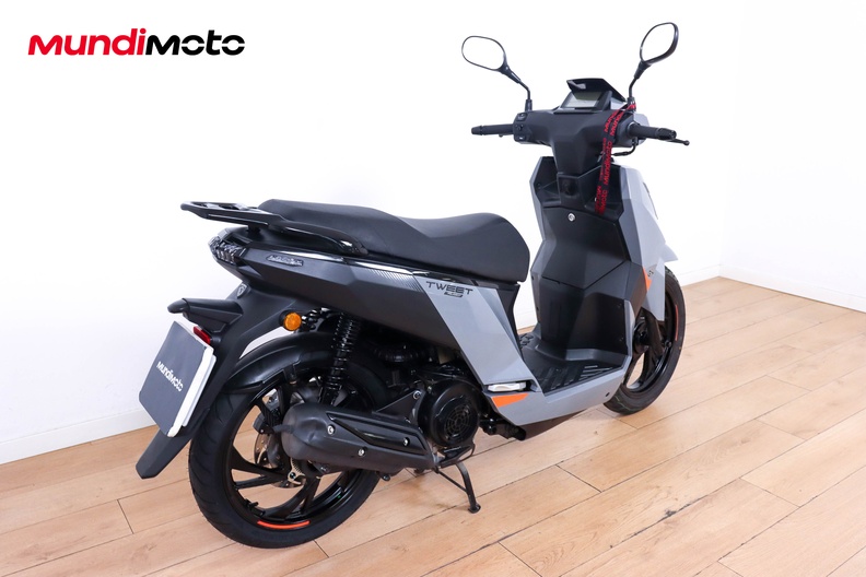 Motorbike image 2
