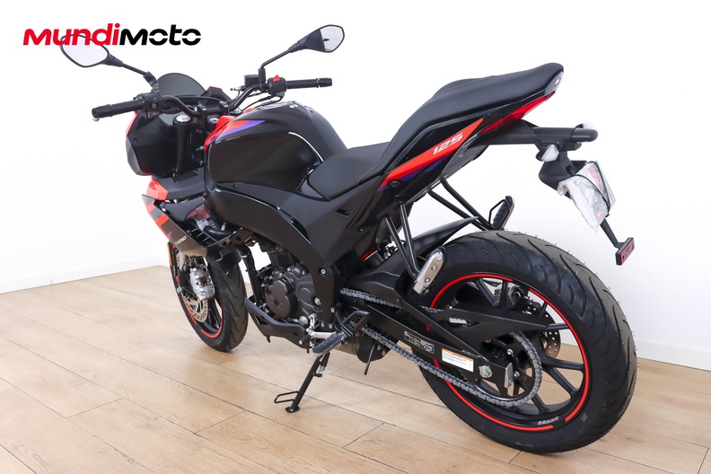 Motorbike image 6