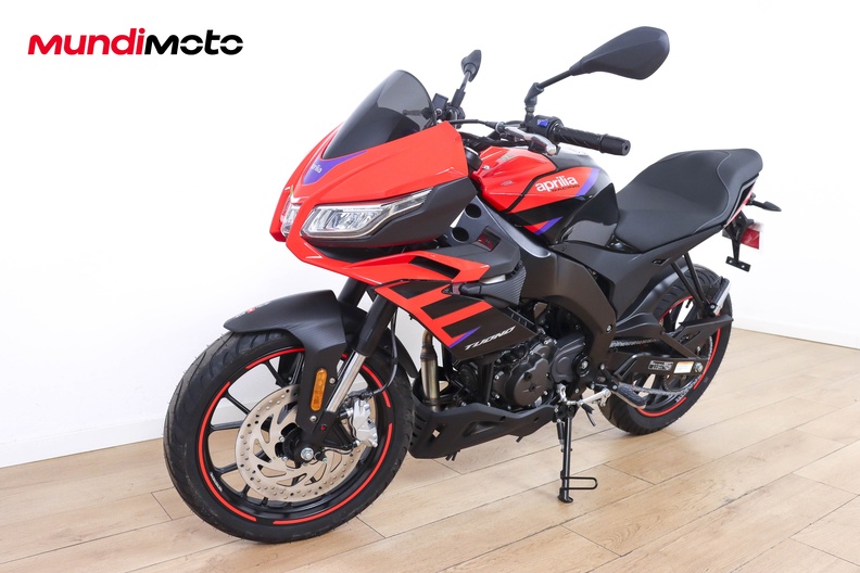 Motorbike image 7