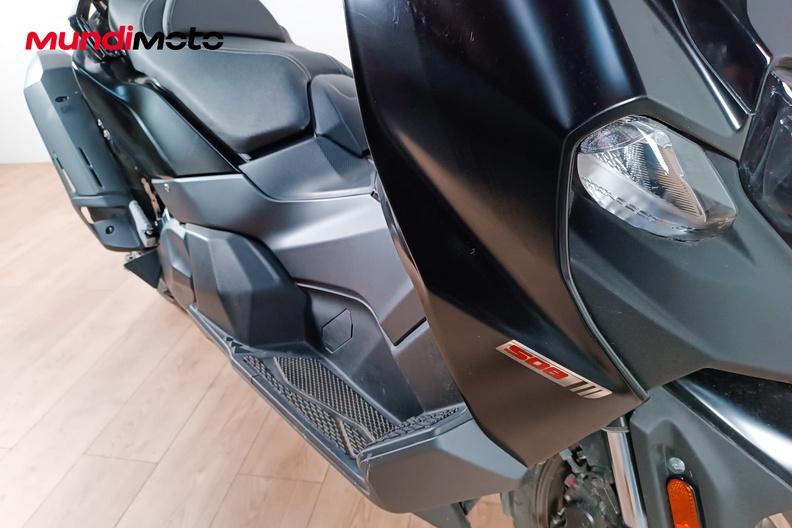 Motorbike image 4