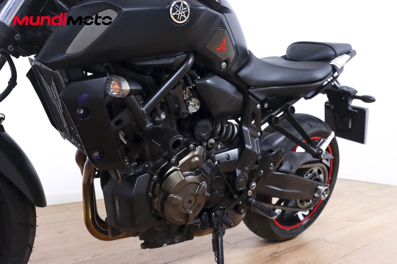 Motorbike image 8