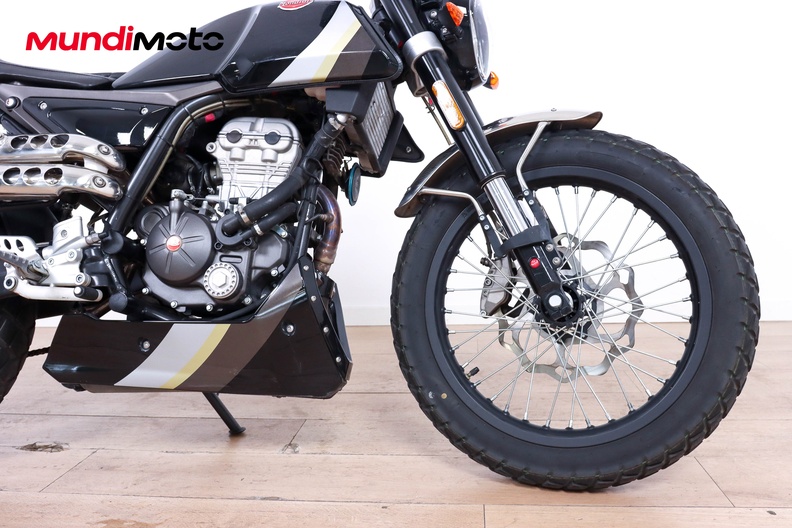 Motorbike image 13