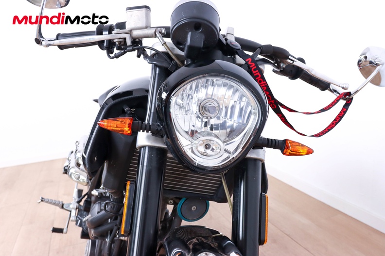 Motorbike image 4