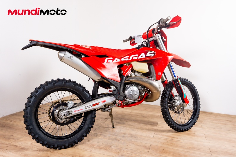 Motorbike image 2