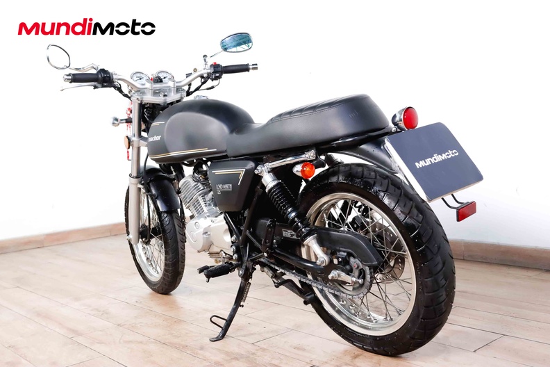 Motorbike image 6