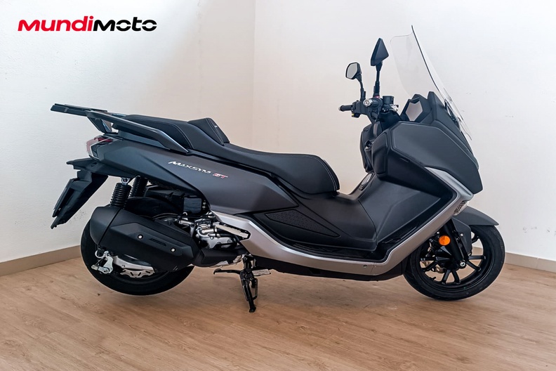 Motorbike image 0