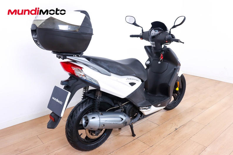 Motorbike image 2