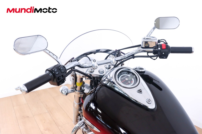 Motorbike image 10