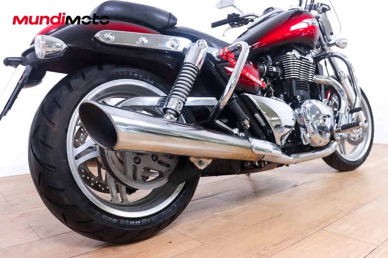 Motorbike image 3