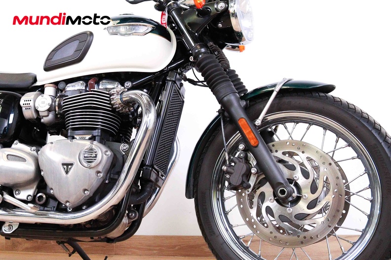 Motorbike image 12