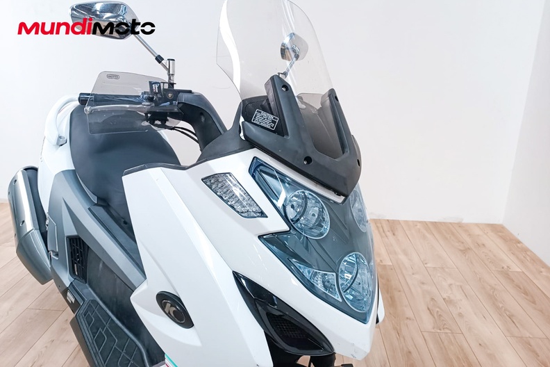 Motorbike image 4