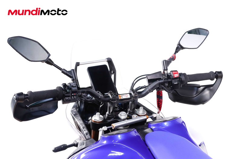 Motorbike image 10