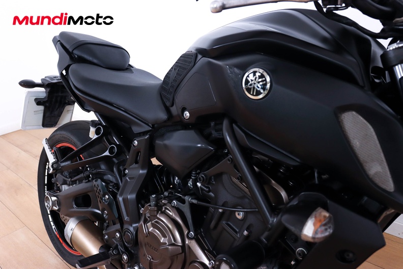 Motorbike image 13