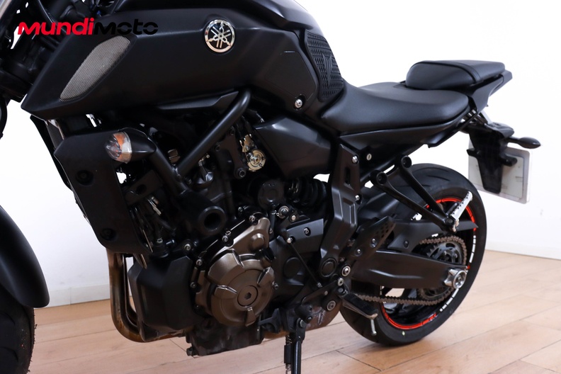 Motorbike image 8