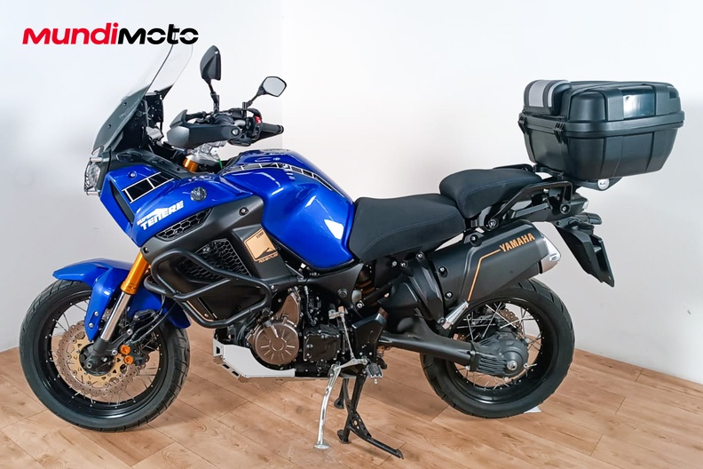 Motorbike image 5
