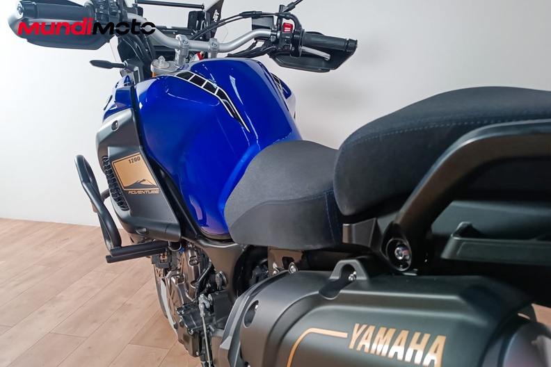 Motorbike image 8