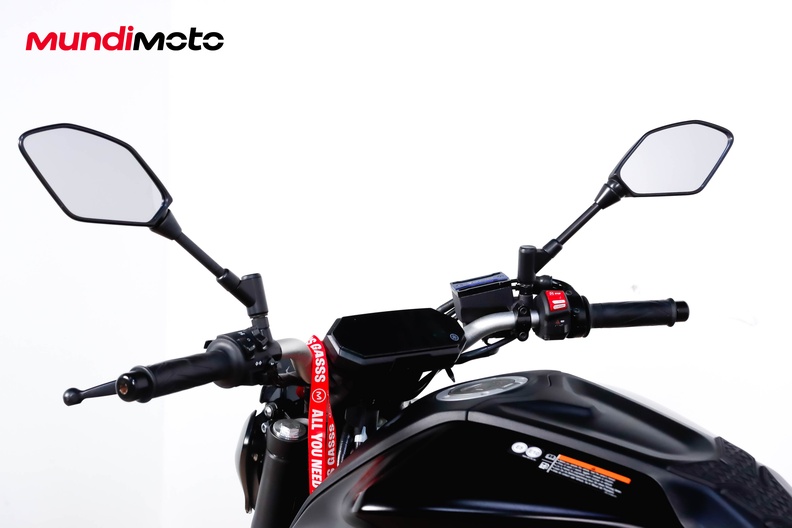 Motorbike image 10