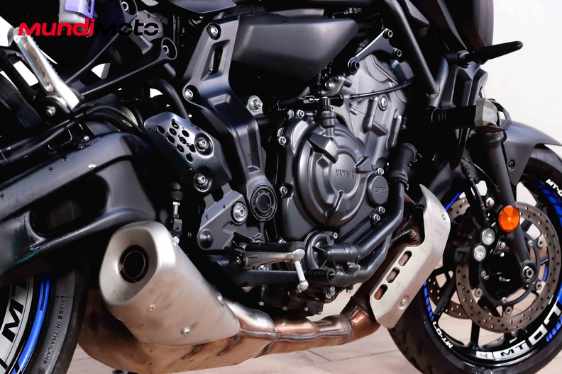 Motorbike image 3