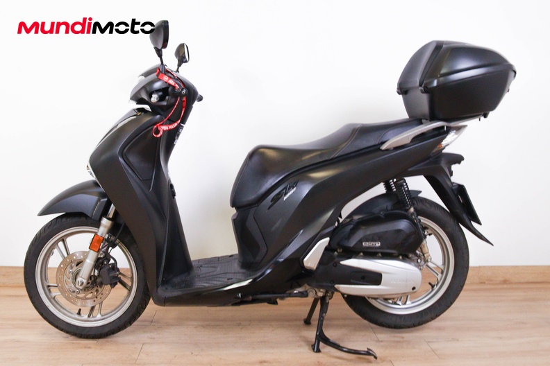 Motorbike image 5