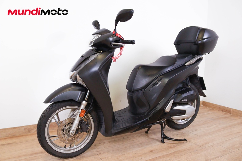 Motorbike image 6
