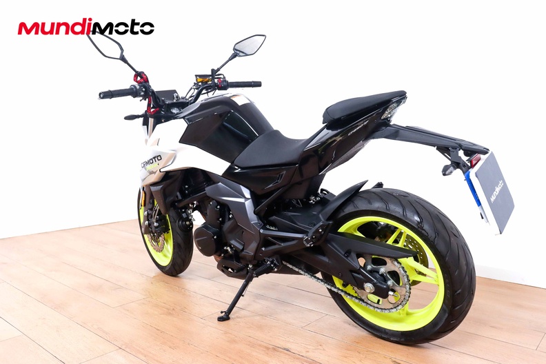 Motorbike image 6