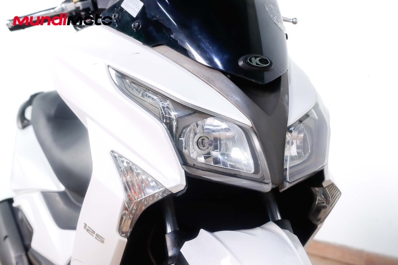 Motorbike image 4