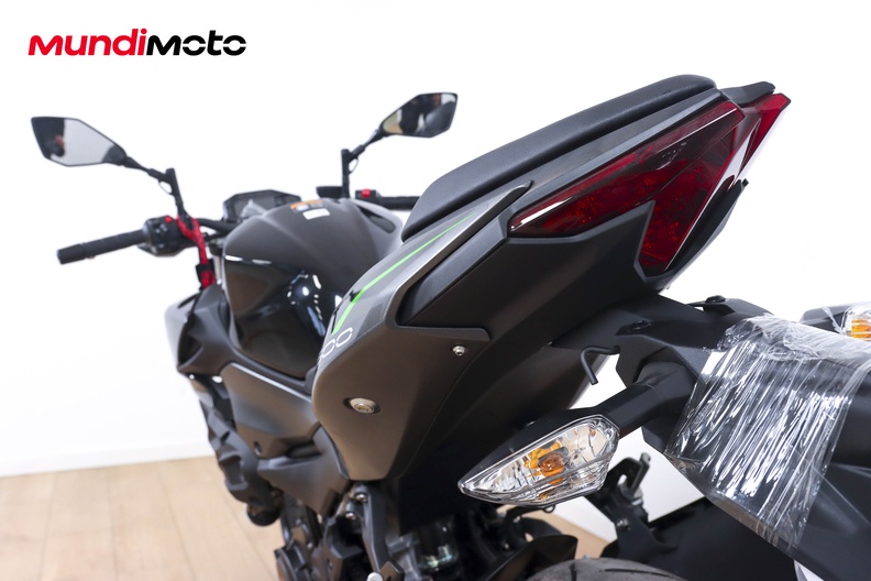Motorbike image 8