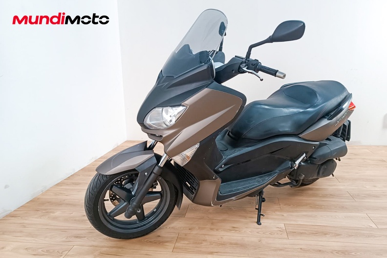 Motorbike image 6