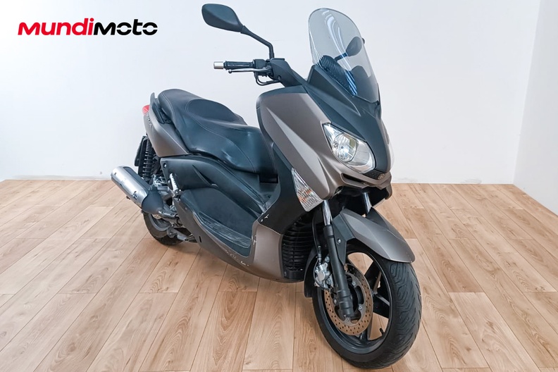 Motorbike image 1