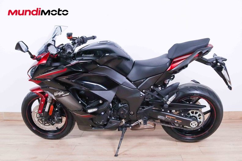 Motorbike image 5