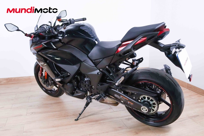 Motorbike image 7