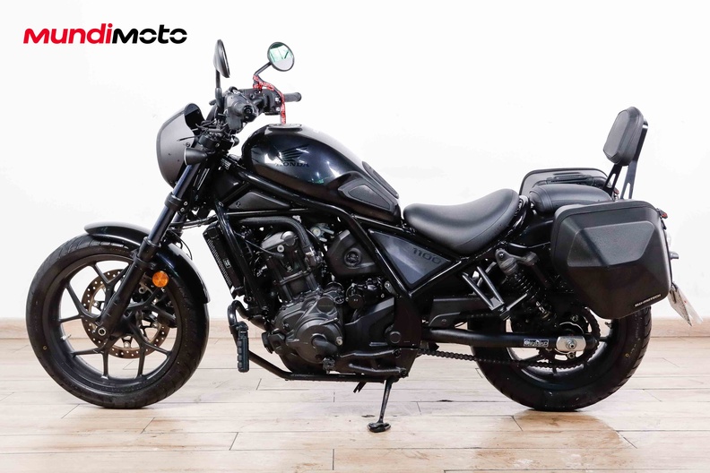 Motorbike image 5