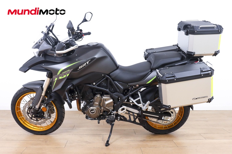 Motorbike image 5
