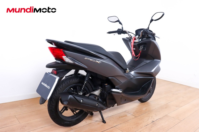Motorbike image 2
