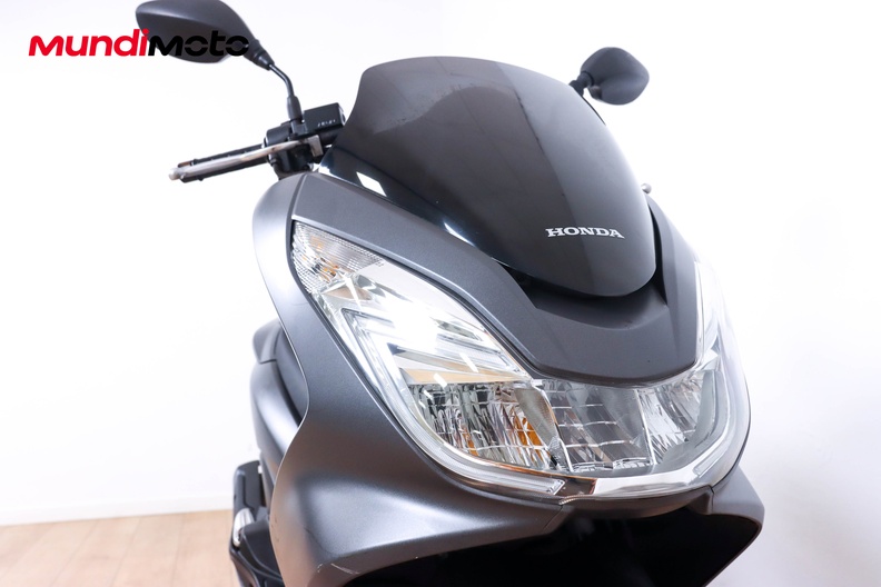 Motorbike image 4