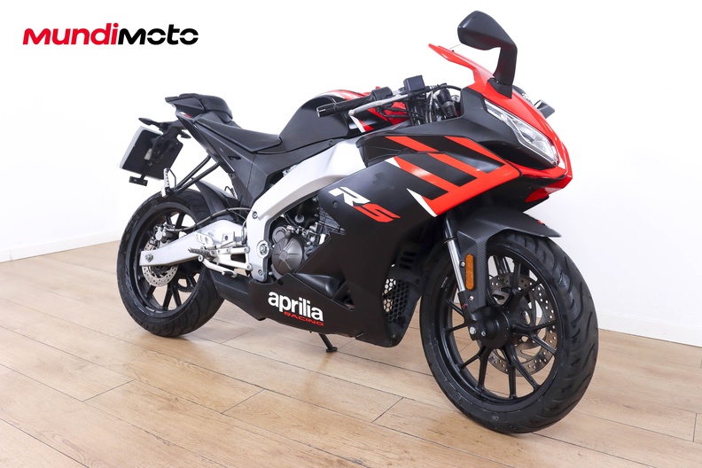 Motorbike image 1