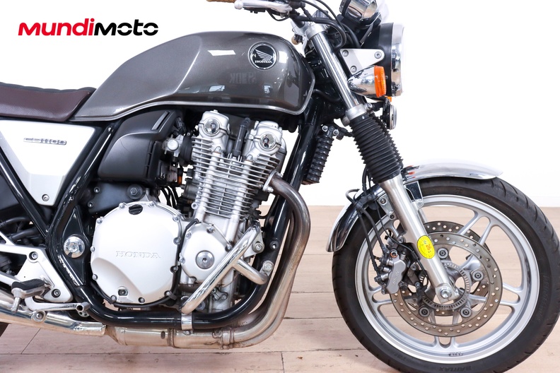 Motorbike image 11