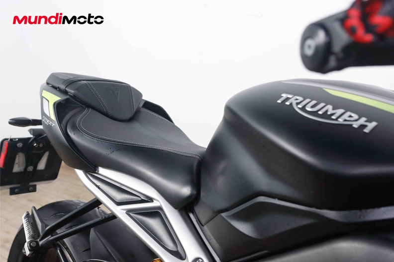 Motorbike image 13