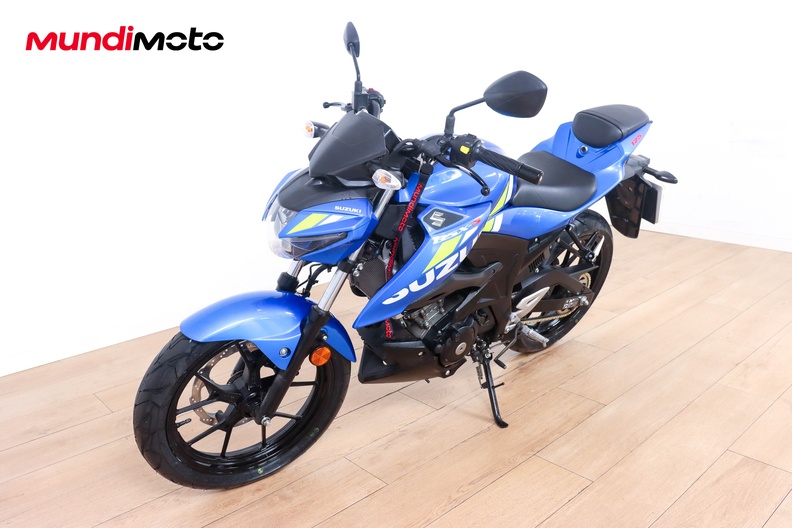 Motorbike image 7