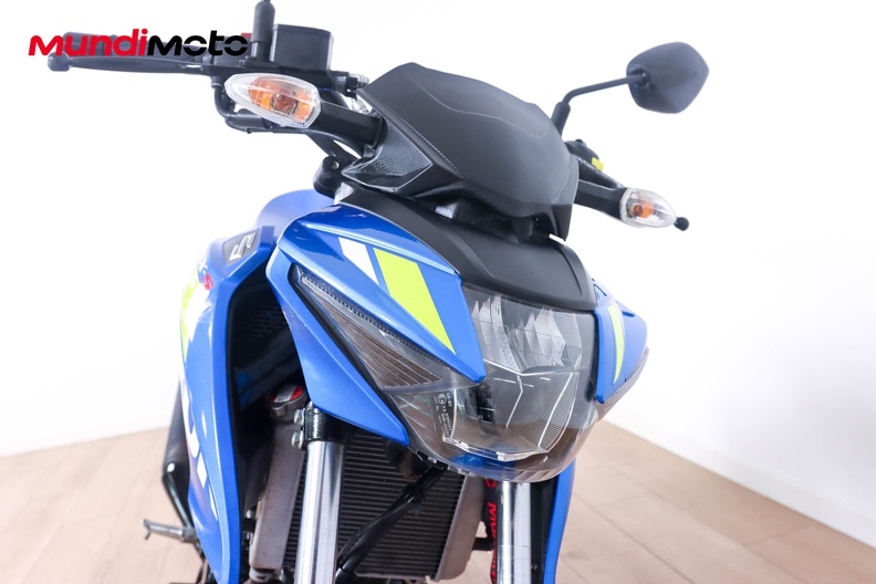 Motorbike image 4