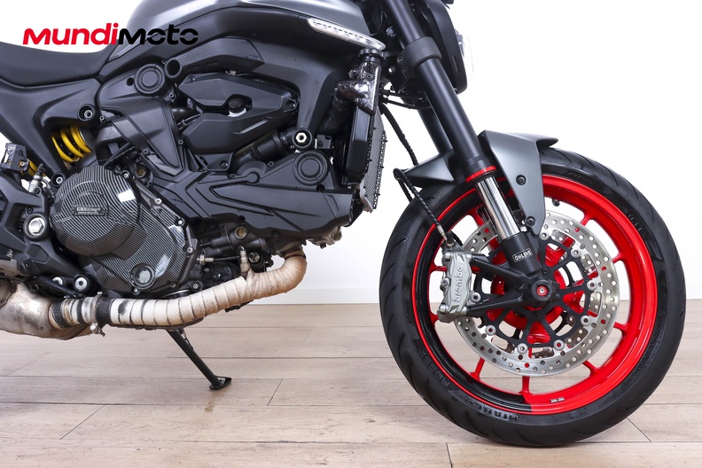 Motorbike image 13