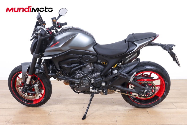 Motorbike image 5