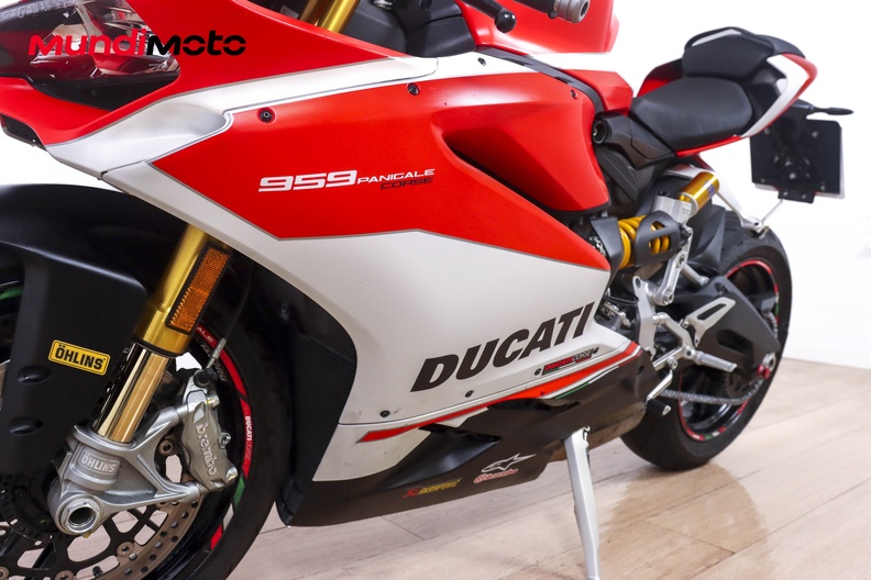 Motorbike image 8