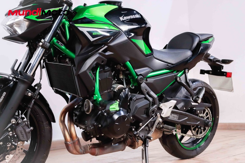 Motorbike image 8