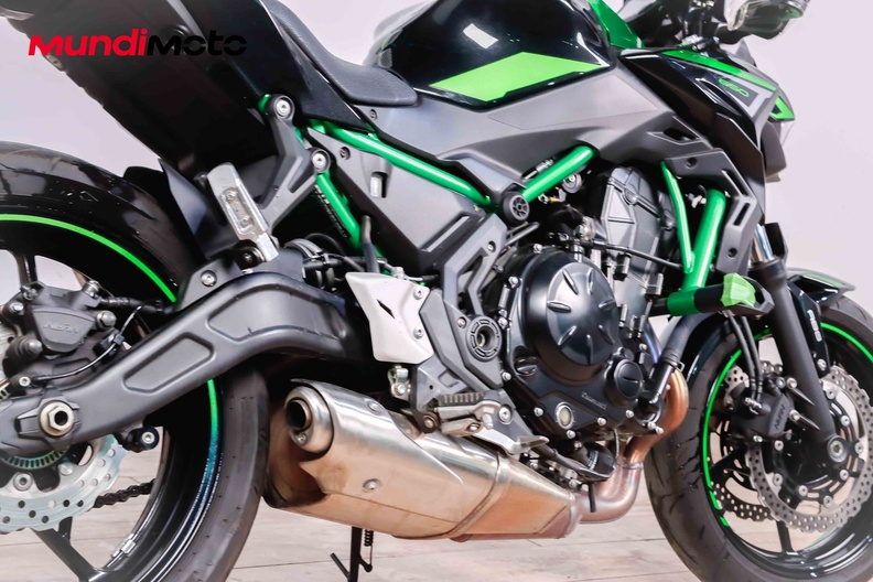 Motorbike image 3