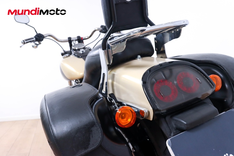Motorbike image 9