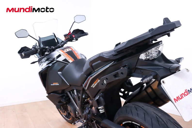 Motorbike image 8