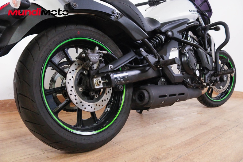 Motorbike image 3