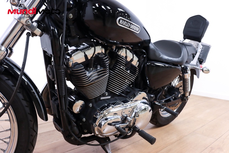 Motorbike image 9