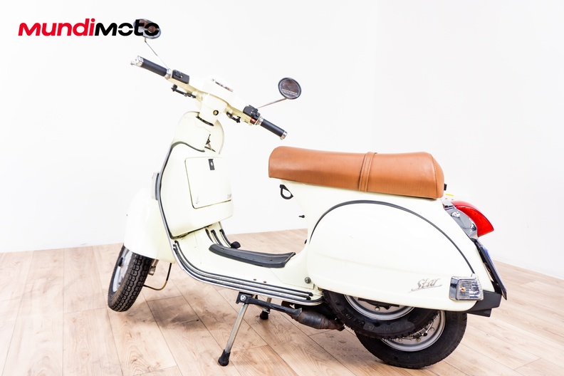 Motorbike image 7